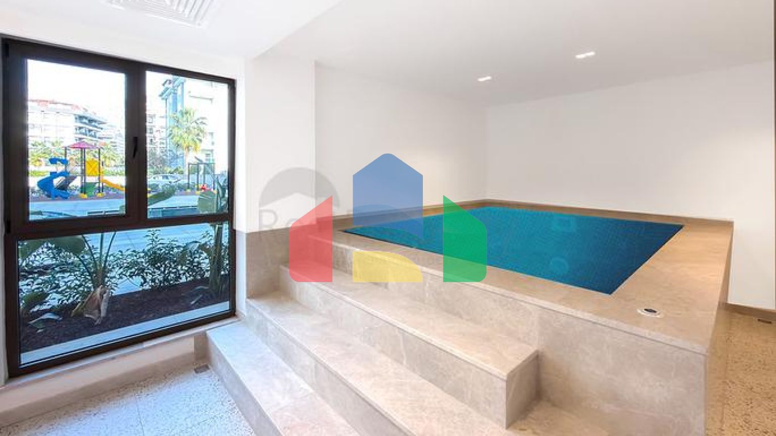 Пентхаус 2+1 с террасой в районе Кестель