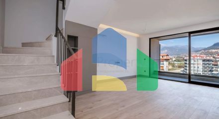 Пентхаус 2+1 с террасой в районе Кестель