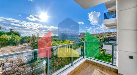 Уютная квартира 1+1 в районе Кестель с современной инфраструктурой