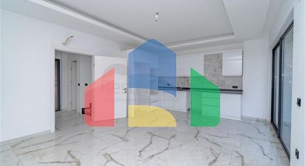 Современная квартира 3+1 в благоустроенном жилом доме