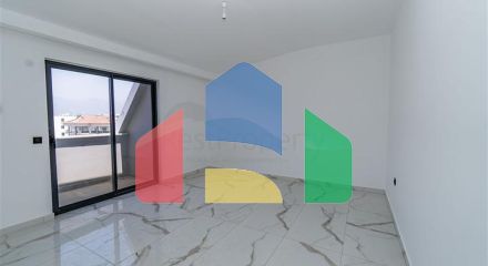 Современная квартира 3+1 в благоустроенном жилом доме