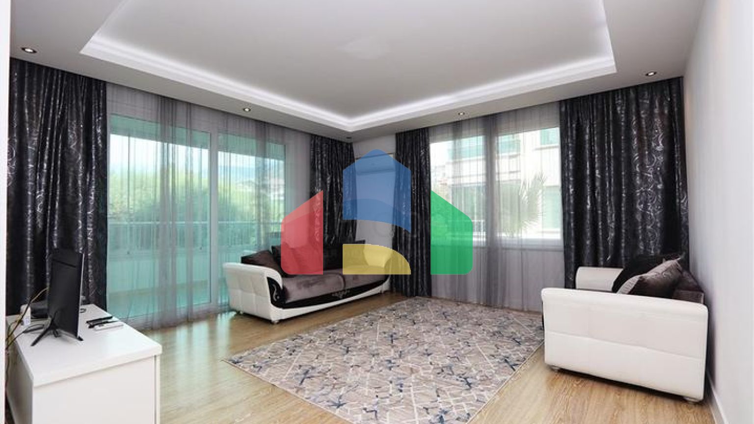 Квартира 2+1 с удобной планировкой и развитой инфраструктурой