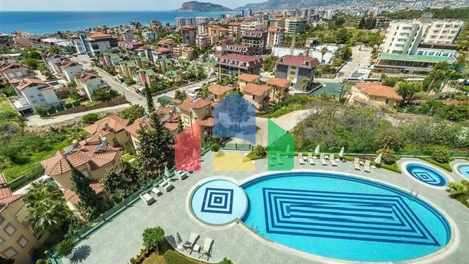 Квартира 1+1 с полной инфраструктурой комплекса в районе Кестель