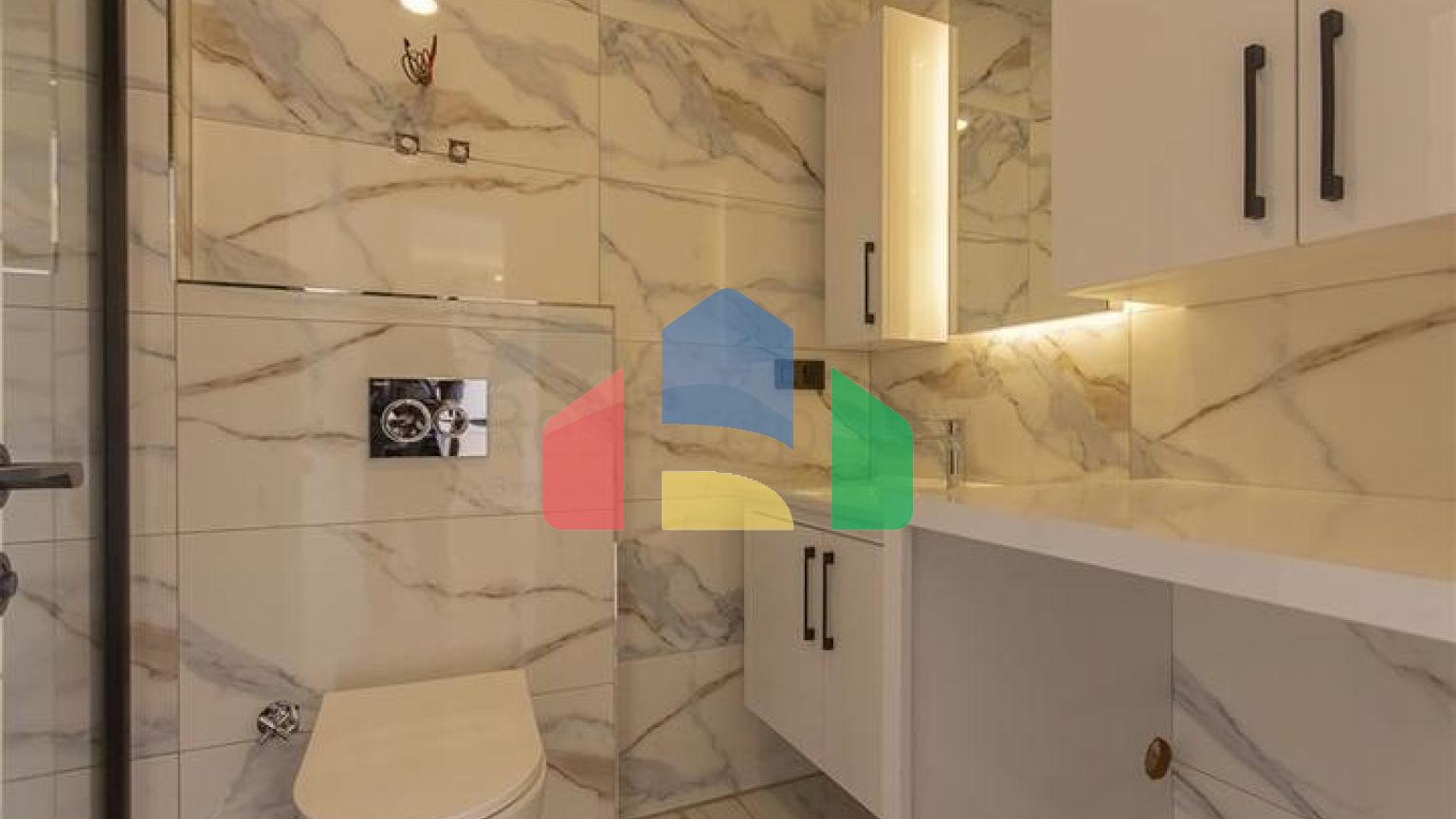 Современная квартира 1+1 в районе Кестель в новом доме