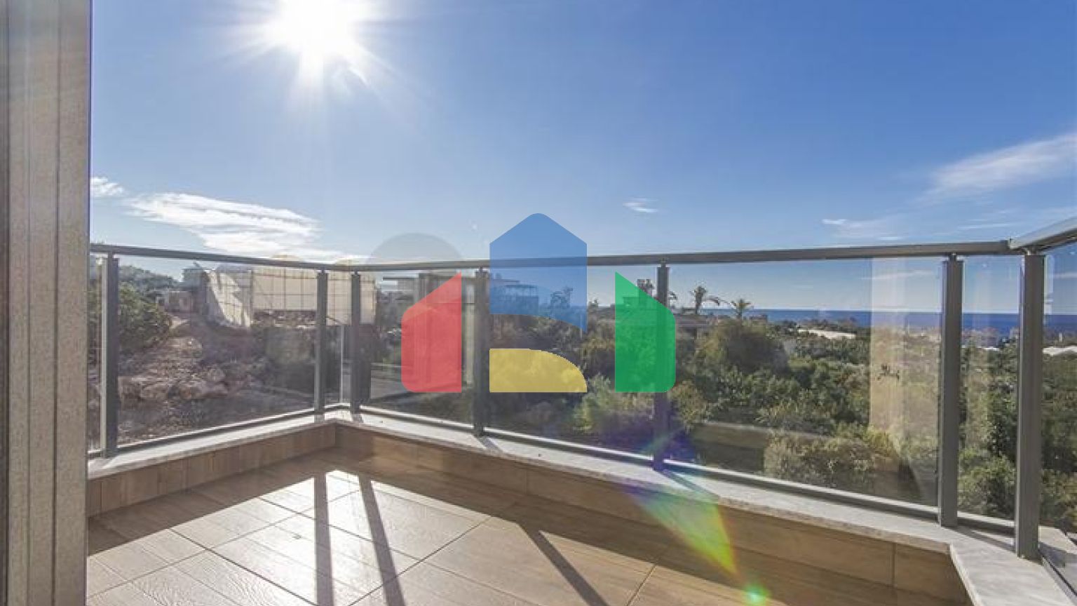 Современная квартира 1+1 в районе Кестель в новом доме