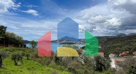 Plot of 676 m2 in the Kamenovo area with a ready-made project