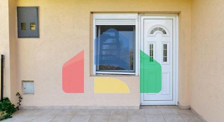 Вилла с панорамным видом на море в Тивате Вилла с панорамным видом на море в Тивате