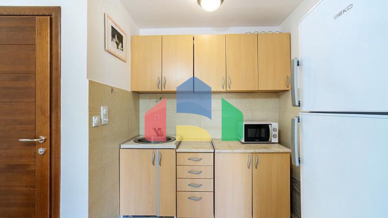 Вилла с панорамным видом на море в Тивате