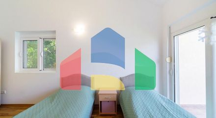 Вилла с панорамным видом на море в Тивате Вилла с панорамным видом на море в Тивате