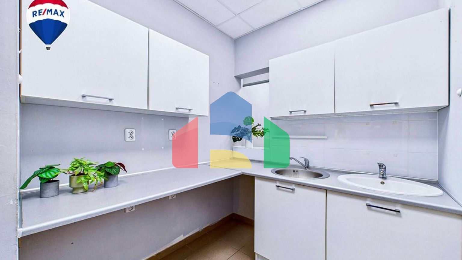 Commercial - Commercial/Retail - Zielona Góra, Poland - PL