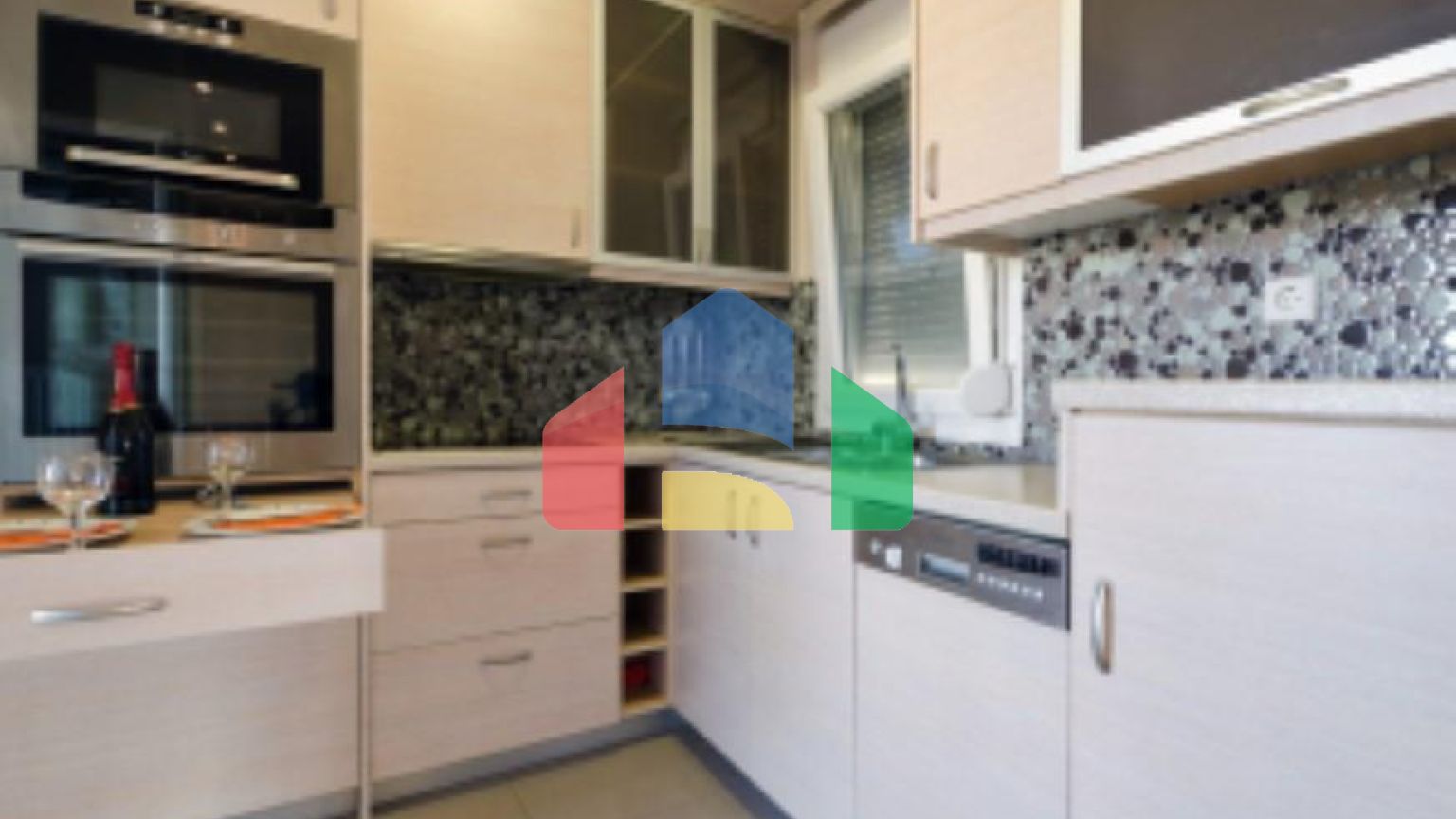 Продаж - Бізнес 750 m² на Криті