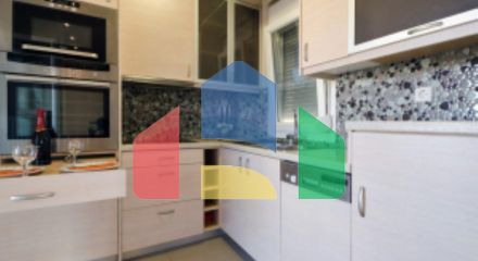 Продаж - Бізнес 750 m² на Криті