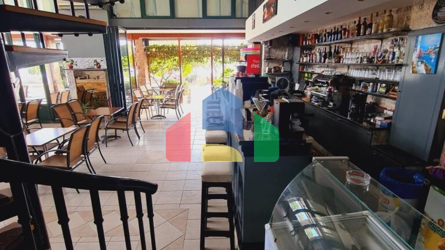 Продаж - Бізнес 272 m² на Криті