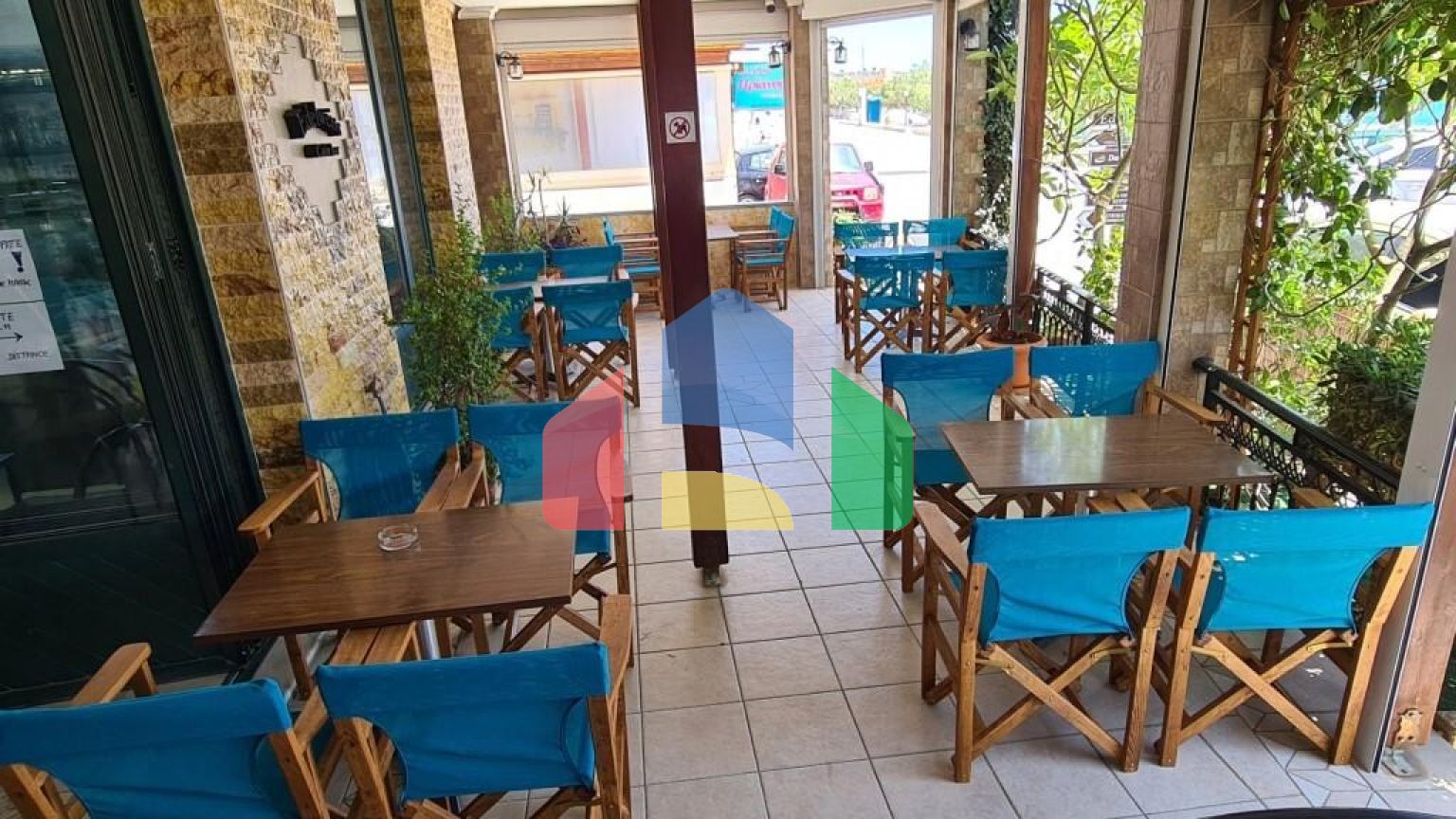 Продаж - Бізнес 272 m² на Криті