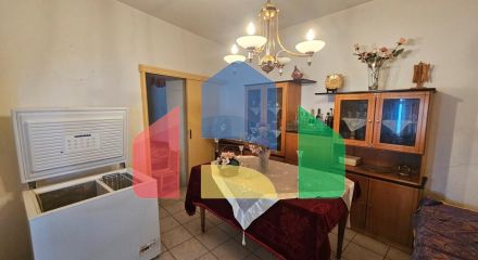 Продажа - Здание 175 m² на Крите