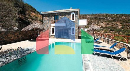 For Sale - Villa 110 m² in Crete