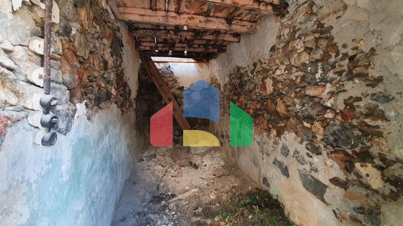 Продажа - Таунхаус 100 m² на Крите