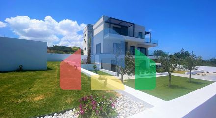 For Sale - Villa 268 m² in Crete