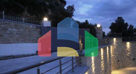 Продаж - Котедж 300 m² на Криті Продаж - Котедж 300 m² на Криті