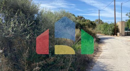 For Sale - Land 5687 m² in Crete