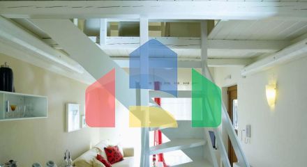 Продаж - Бізнес 1102 m² на Криті