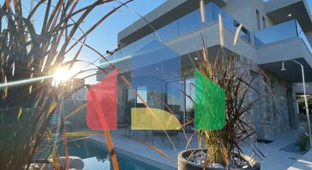 For Sale - Villa 140 m² in Crete