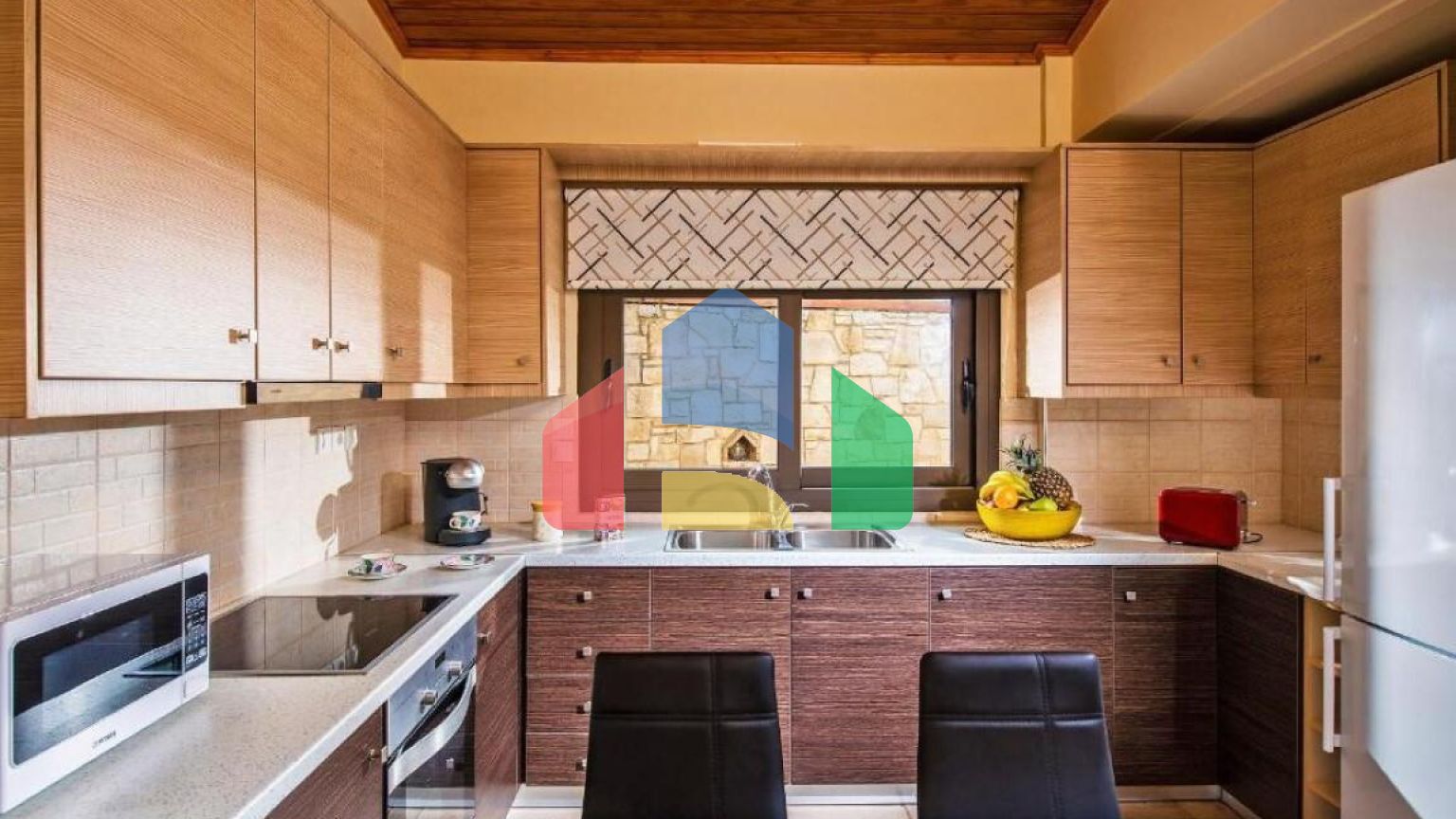 Продажа - Бизнес 480 m² на Крите