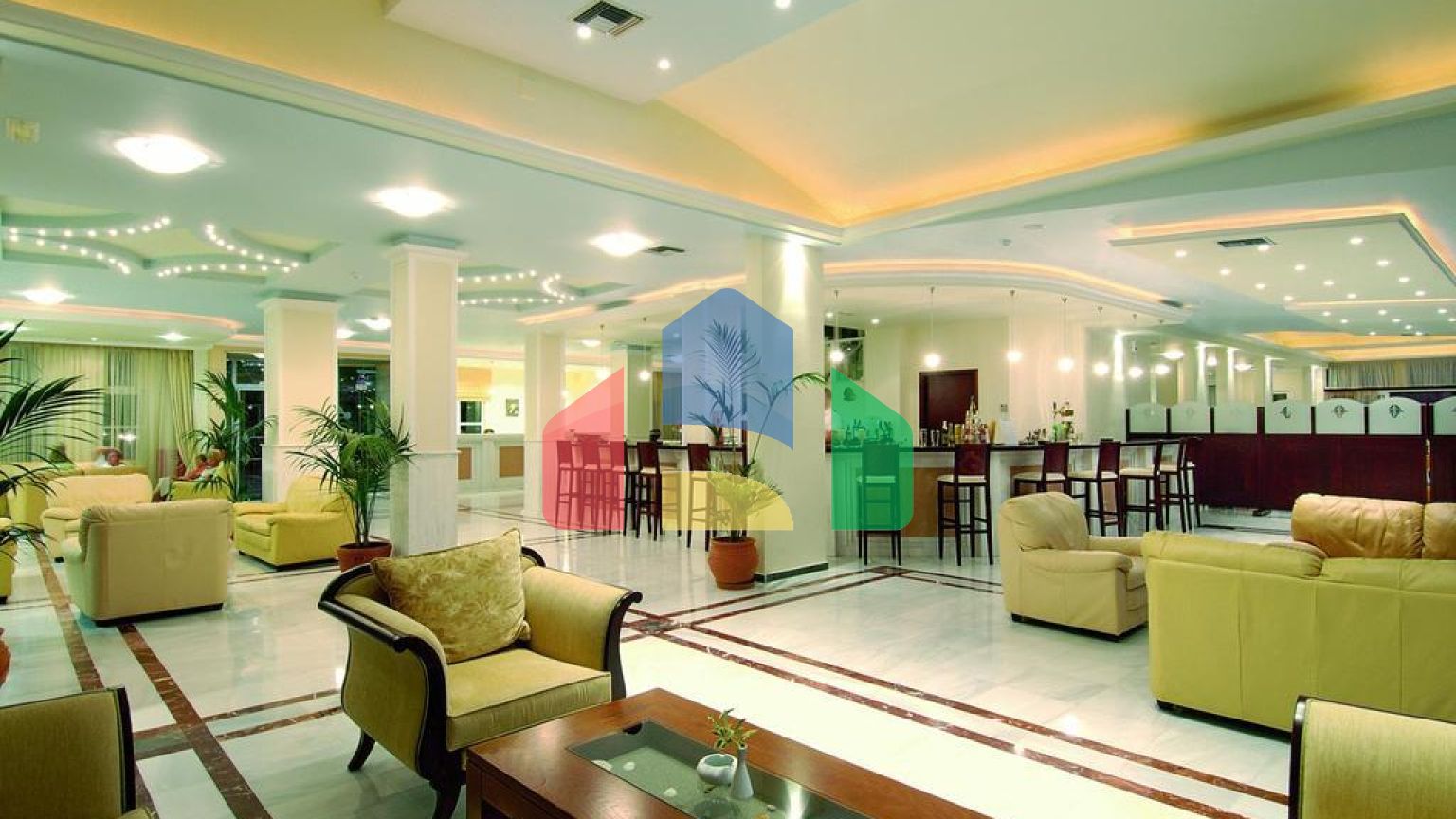 Продажа - Гостиница 8500 m² на Крите