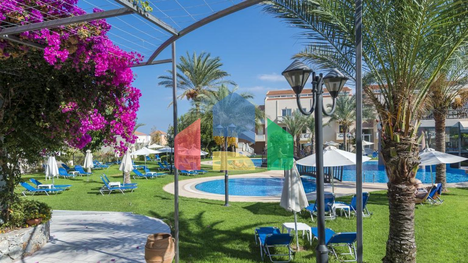 Продажа - Гостиница 8500 m² на Крите