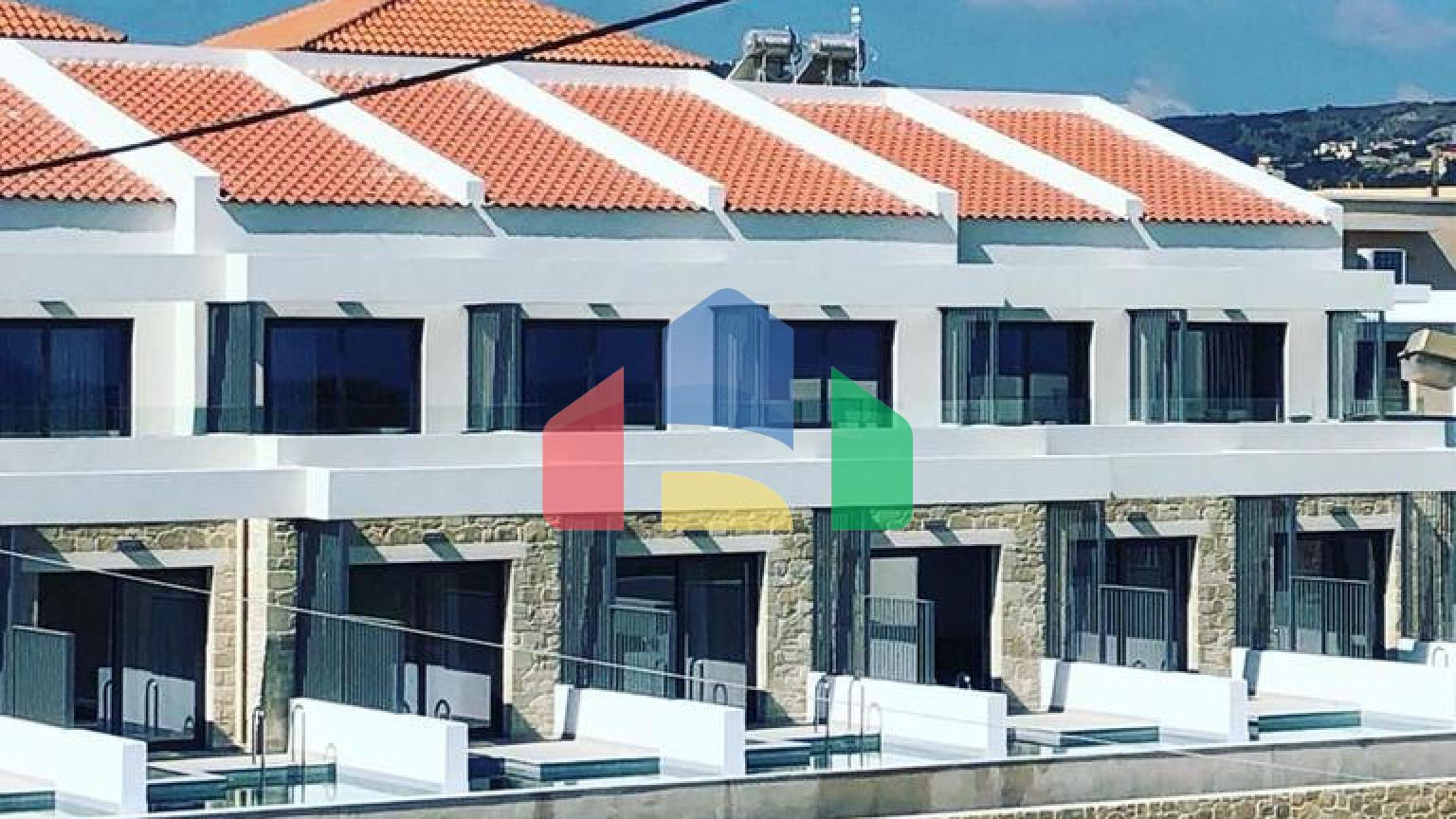 Продажа - Гостиница 8500 m² на Крите