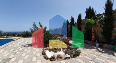 For Sale - Villa 200 m² in Crete