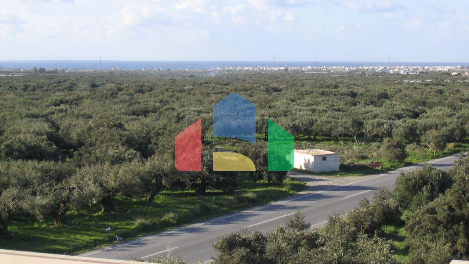 Продаж - Бізнес 579 m² на Криті