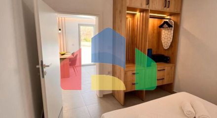 Продаж - Бізнес 144 m² на Криті