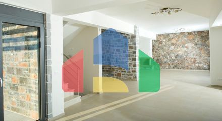 Продажа - Вилла 450 m² на Крите