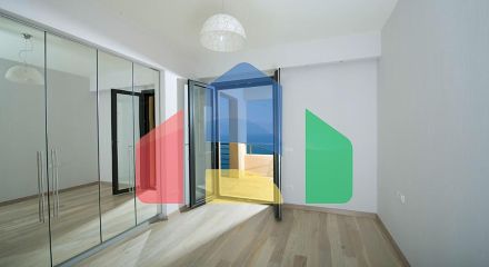 Продаж - Вілла 450 m² на Криті