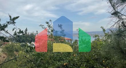 Продаж - Земельна ділянка 3750 m² на Криті