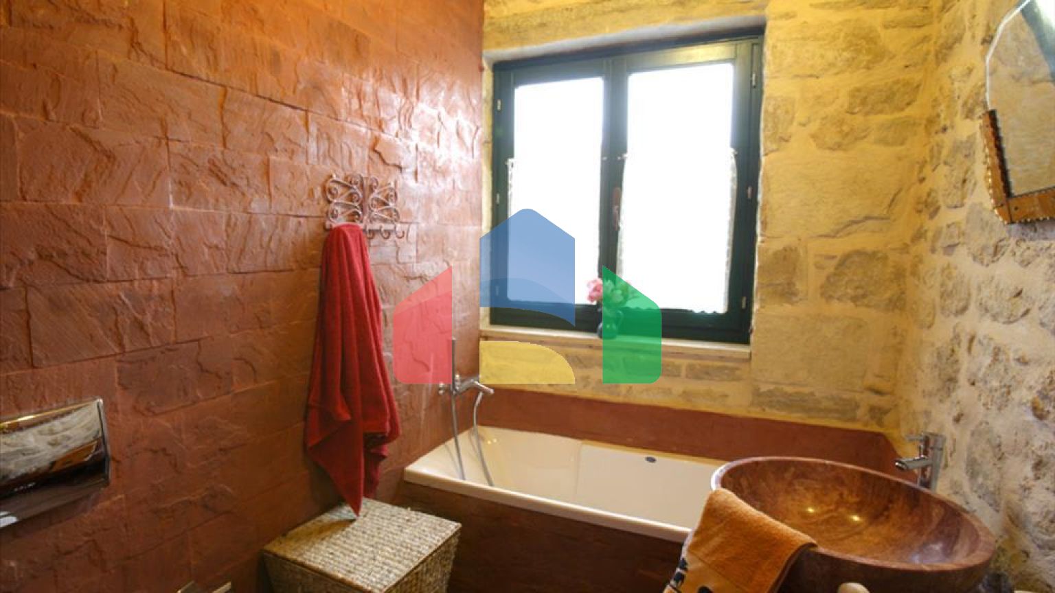 Продажа - Вилла 450 m² на Крите