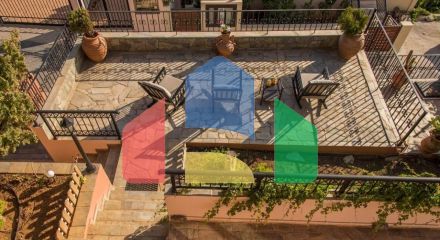 For Sale - Detached house 220 m² in Crete