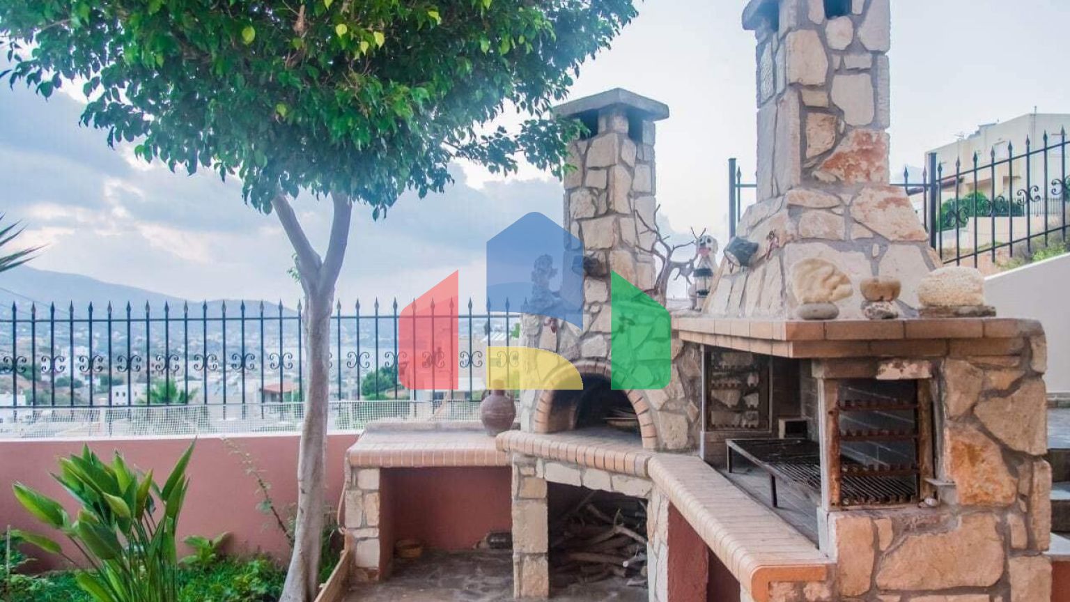 Продажа - Коттедж 220 m² на Крите