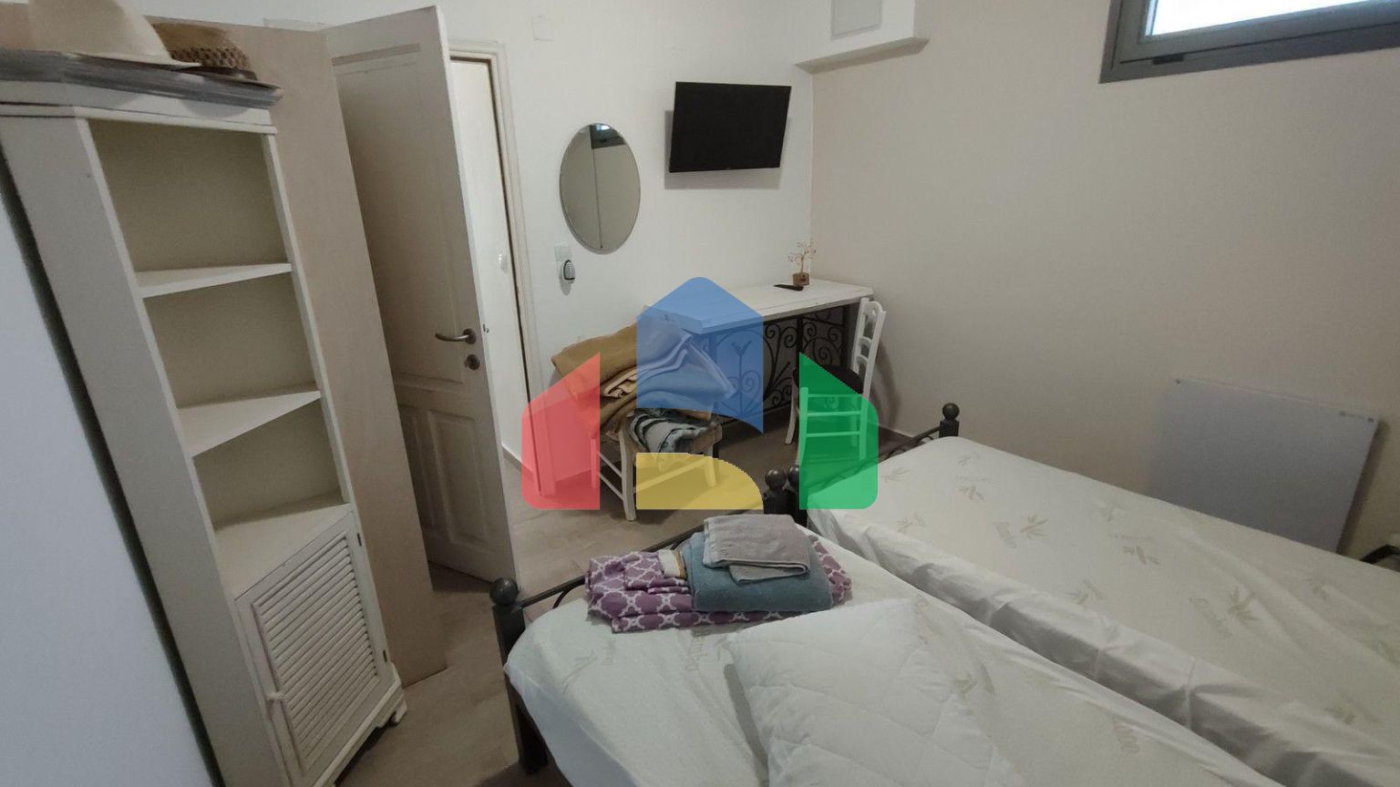 Продаж - Котедж 288 m² на Криті