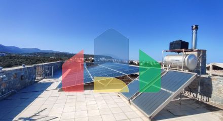 Продаж - Котедж 288 m² на Криті