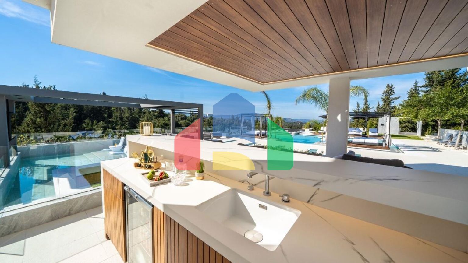 Продажа - Вилла 500 m² на Крите