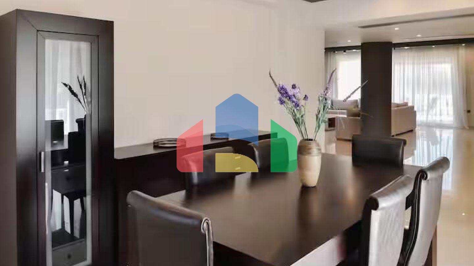 Продаж - Вілла 400 m² на Криті