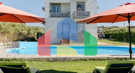 Продаж - Бізнес 320 m² на Криті