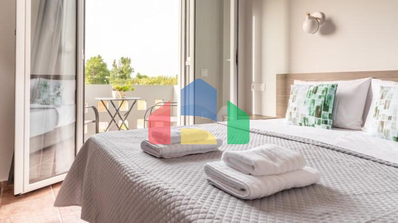 Продажа - Бизнес 320 m² на Крите