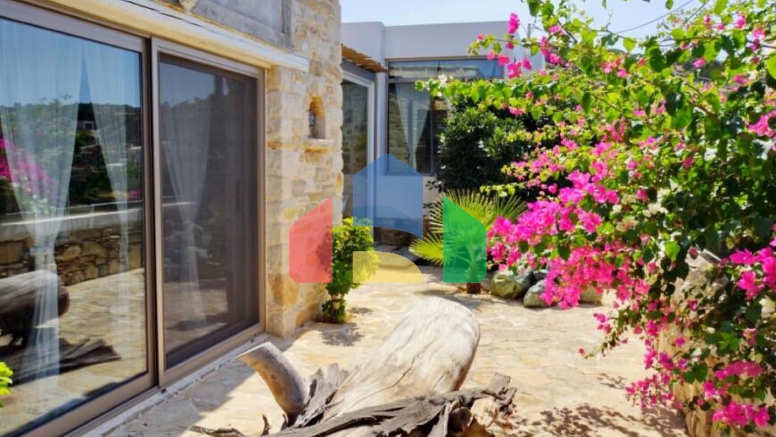 Продажа - Вилла 250 m² на Крите