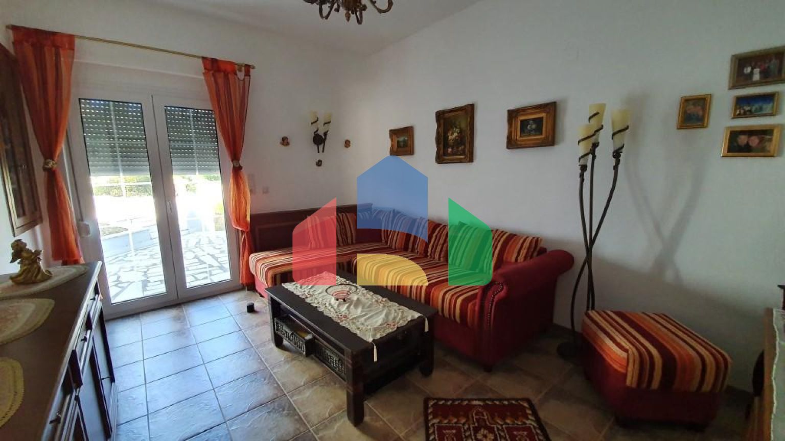 Продажа - Гостиница 300 m² на Крите