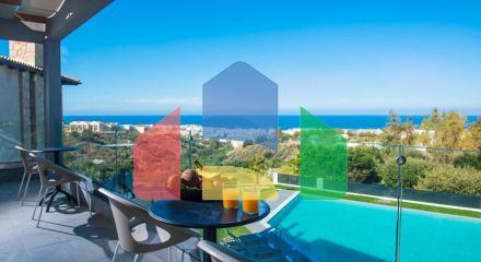 For Sale - Villa 330 m² in Crete