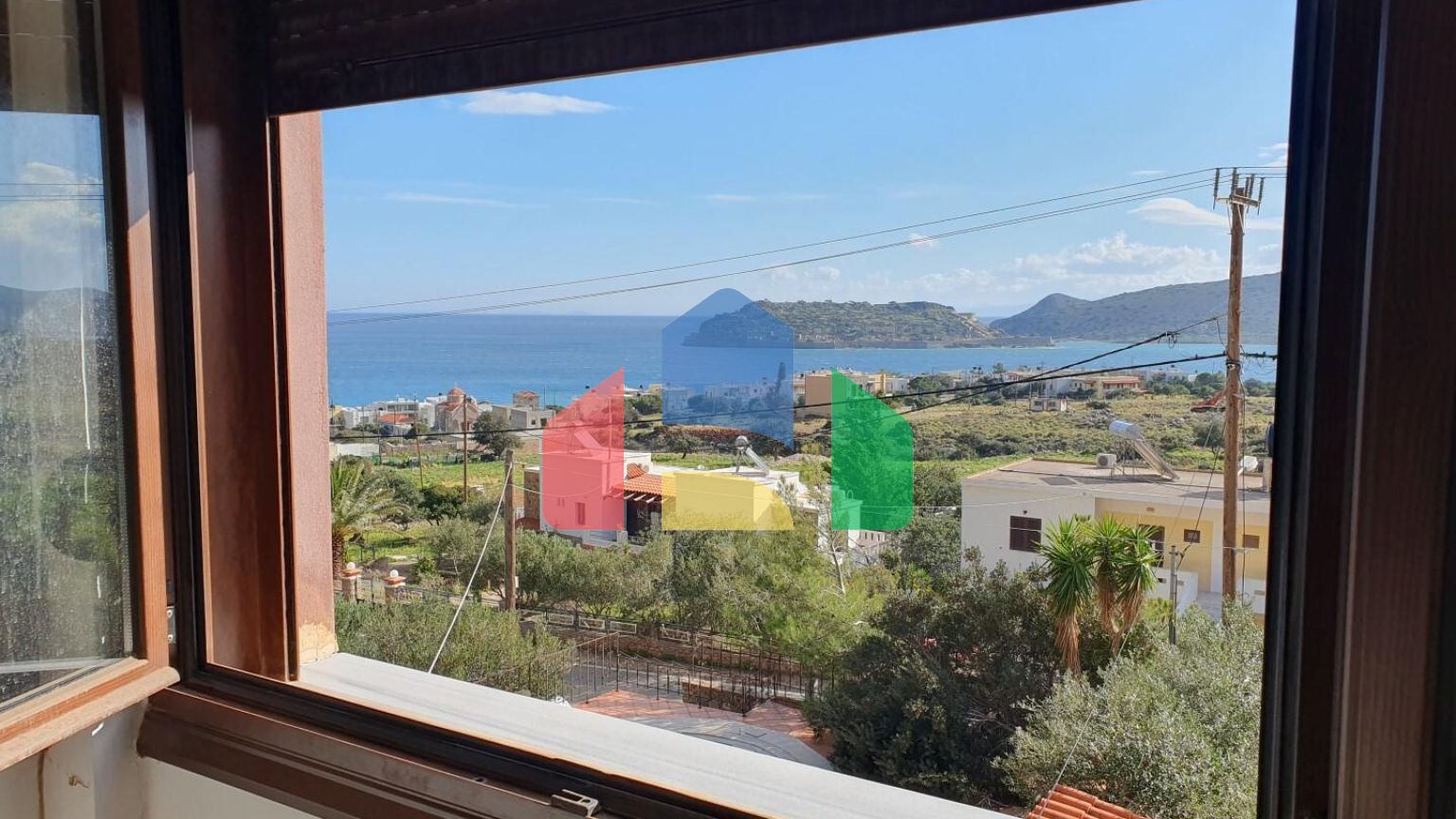 Продаж - Котедж 260 m² на Криті