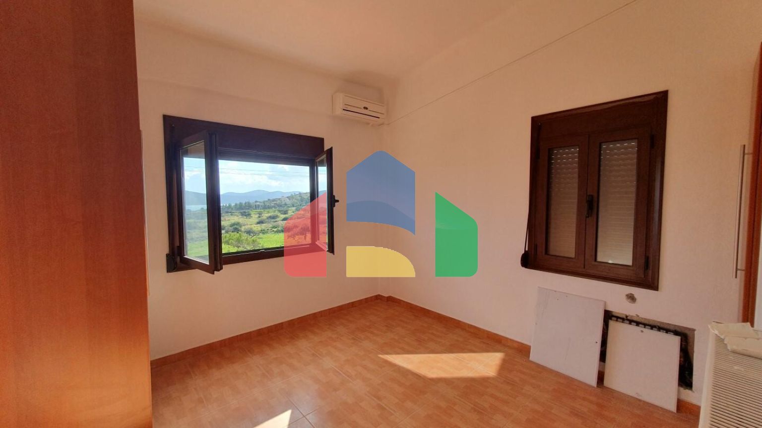 Продаж - Котедж 260 m² на Криті